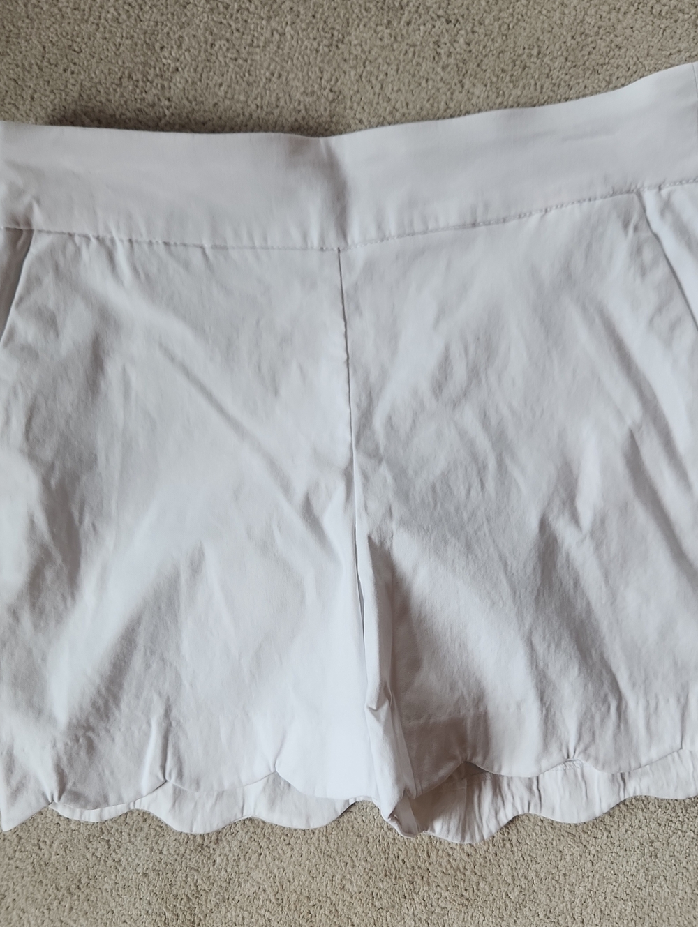 Crown & Ivy Scalloped  White Shorts- 10